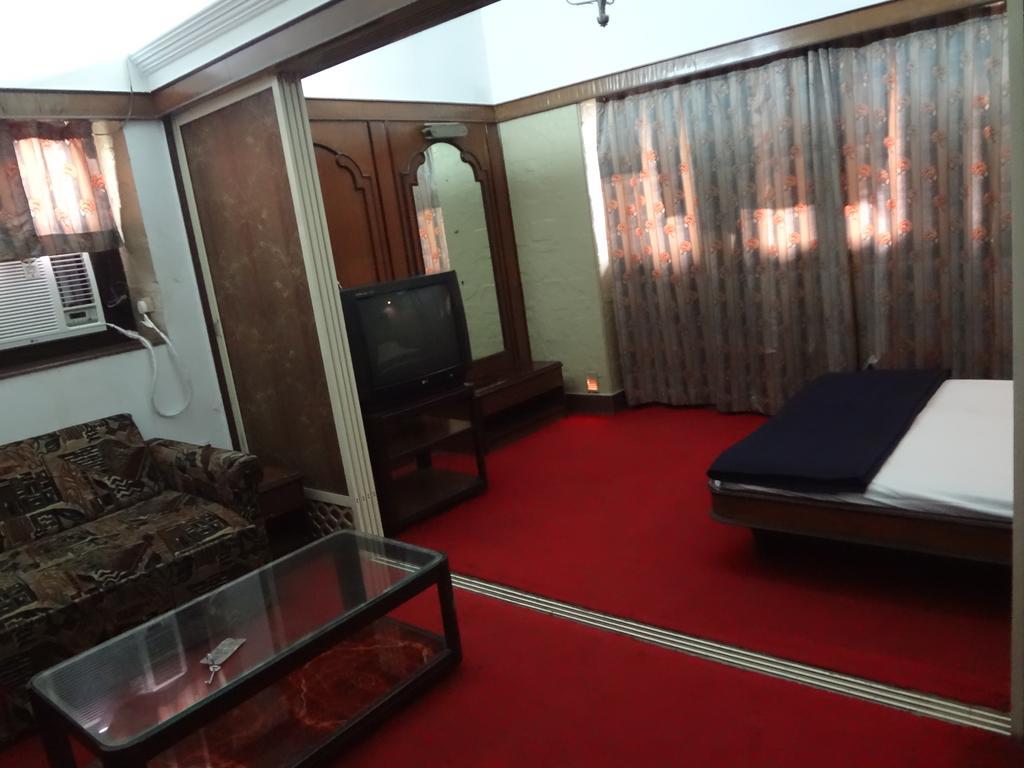 Hotel Happy Home Βομβάη Εξωτερικό φωτογραφία