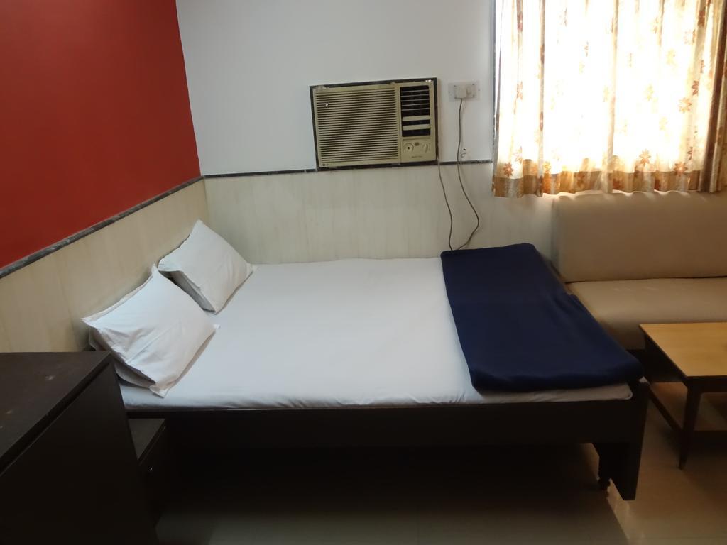Hotel Happy Home Βομβάη Εξωτερικό φωτογραφία