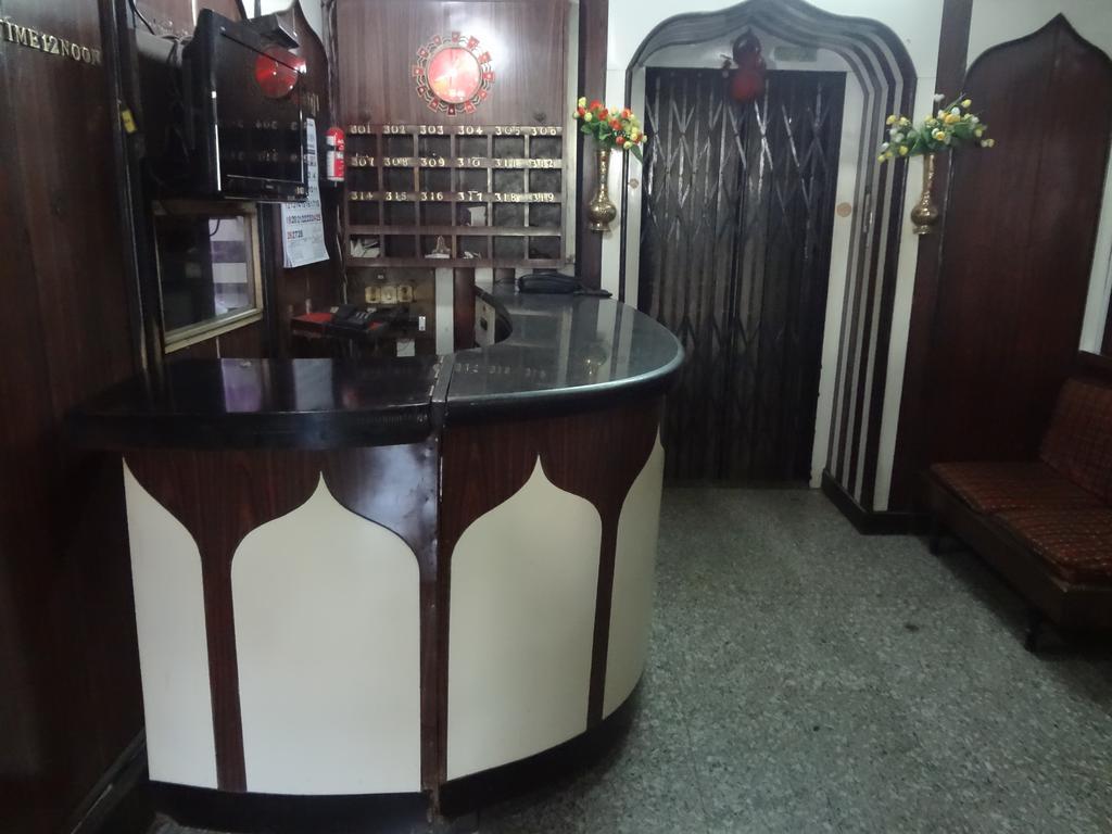 Hotel Happy Home Βομβάη Εξωτερικό φωτογραφία